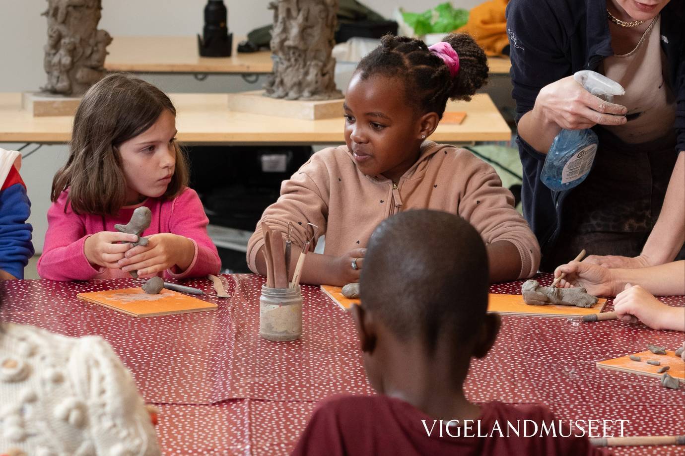 8a31b2a3e1cc8e7655c675bfce80e1a9a8891438