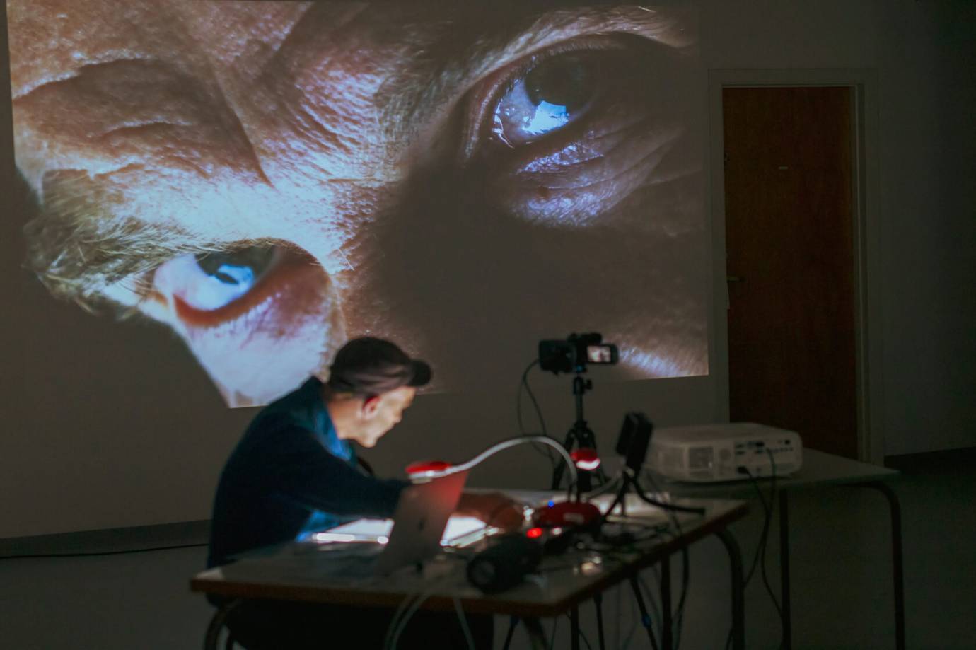 A6c28ba88b3470bf82e121aef0d61fdac48f63a2