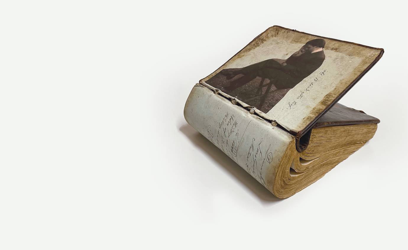 Dbc8d3f4b8ffb908f8208aaedeb9b508c34eb68b