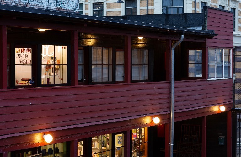 Mobile c142847e50f90e3162e4d9f546de5a93509bf48a