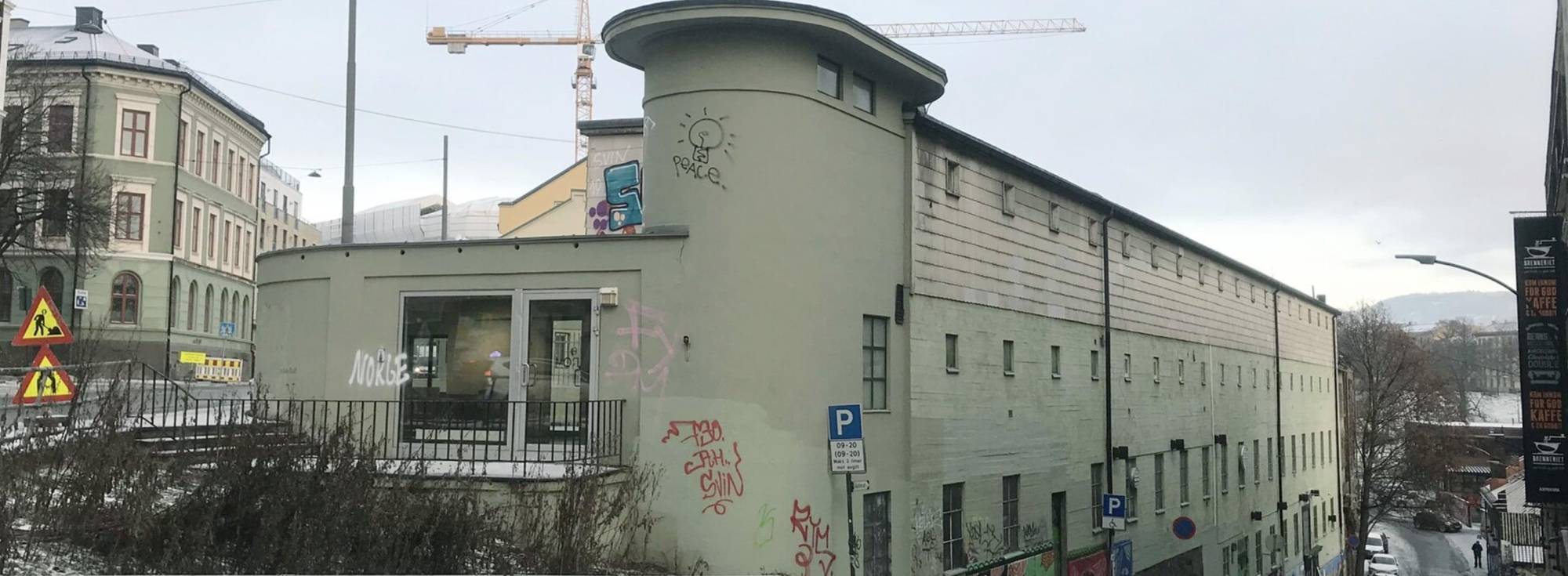 Desktop bcf78dbb4e64a55829936e644bec7f745dc5d04a