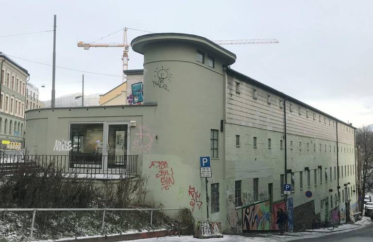 Mobile 2d17715caf0990d2a734247011656cac2a751f5b